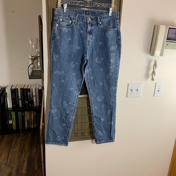 GAP Mid Rise Best Girlf Jeans Floral Detail Size 27 - Picture 5 of 8
